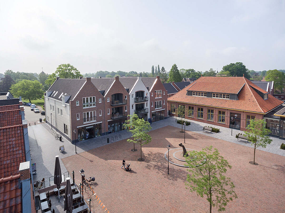 Nieuwbouwen met inpassing van bestaande monumenten-nijkerk